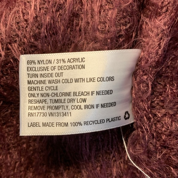 Knox Rose Embroidered Fuzzy Slouch Sweater - Picture 6 of 8